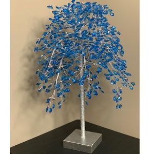 Toti’s Crafts Holiday - NWT Christmas Tree Toti’s Crafts Holiday - NWT Christmas Tree
